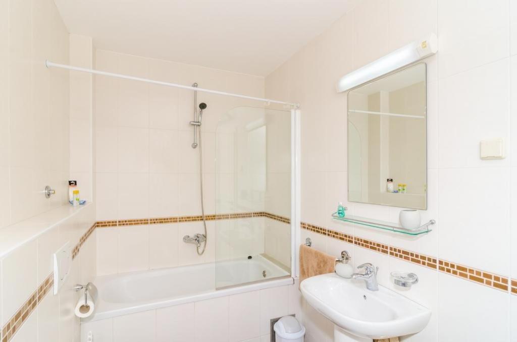 Marlea Sea-View Apartments 두브로브니크 외부 사진